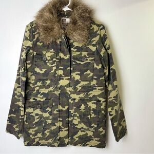 Kut from the Kloth Camo Jacket with Detachable Faux Fur Collar